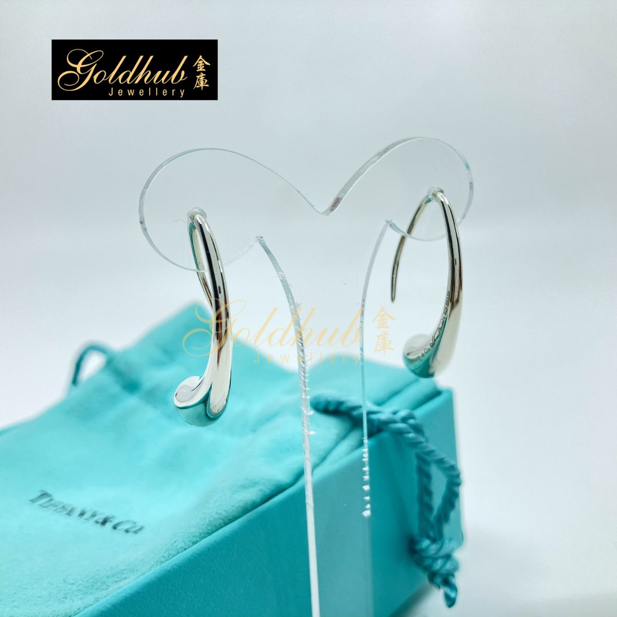 Tiffany & Co Elsa Peretti Tear Drop Earrings in Silver