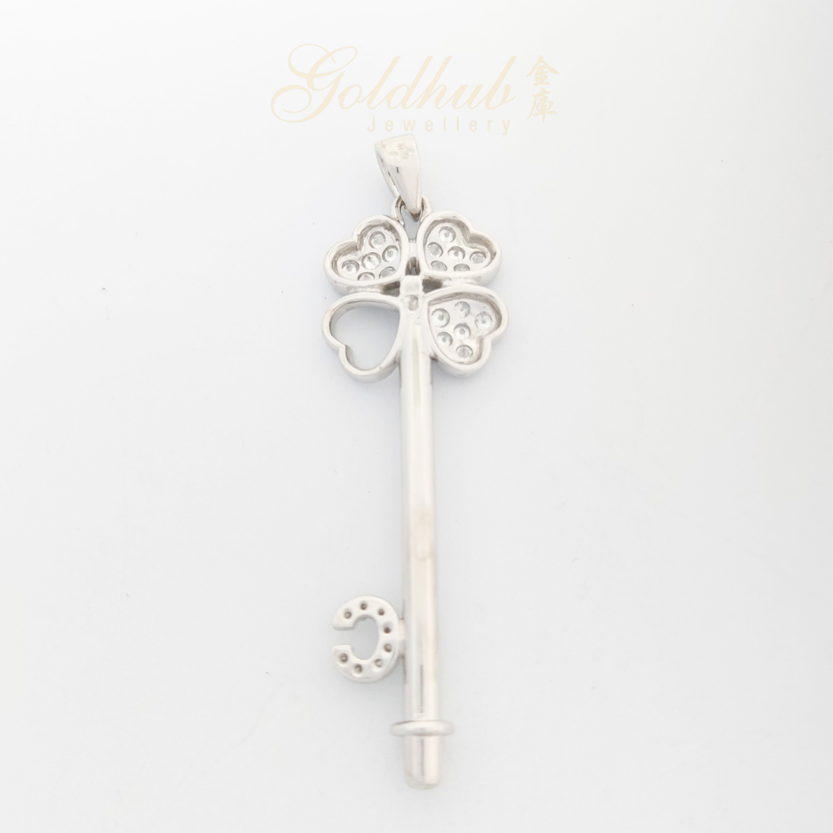 Clover Leaf Diamond Key Pendant in White Gold (Medium)