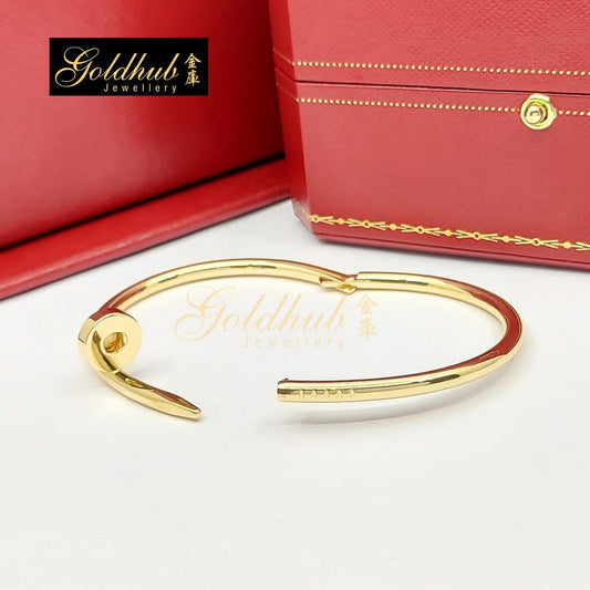 Cartier Juste Un Clou Bracelet, Classic Model in Yellow Gold, Size 17