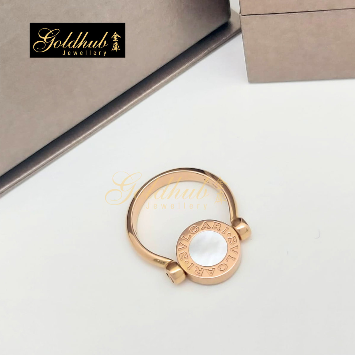 Bulgari Bulgari Classic Flip Ring with Mother-of-Pearl and Pave Diamonds in Rose Gold, Size 52