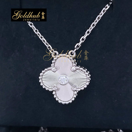 [Reserved] Van Cleef & Arpels 2020 Holiday Vintage Alhambra Pendant, Guilloche Diamond in White Gold
