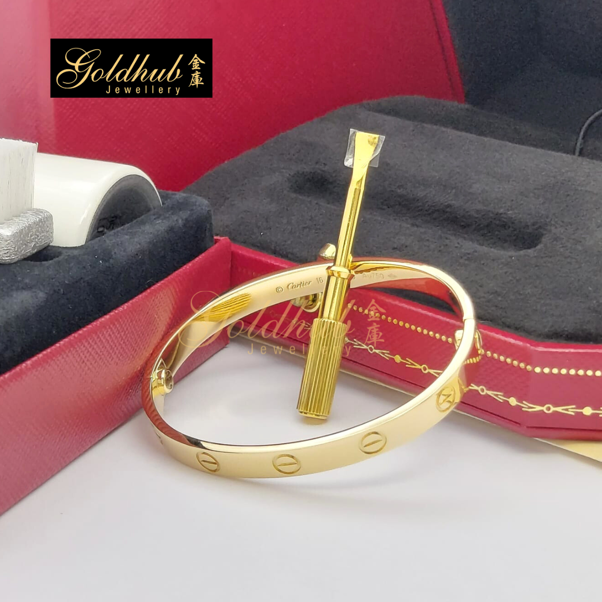 Cartier Love Bracelet in Yellow Gold, Size 16