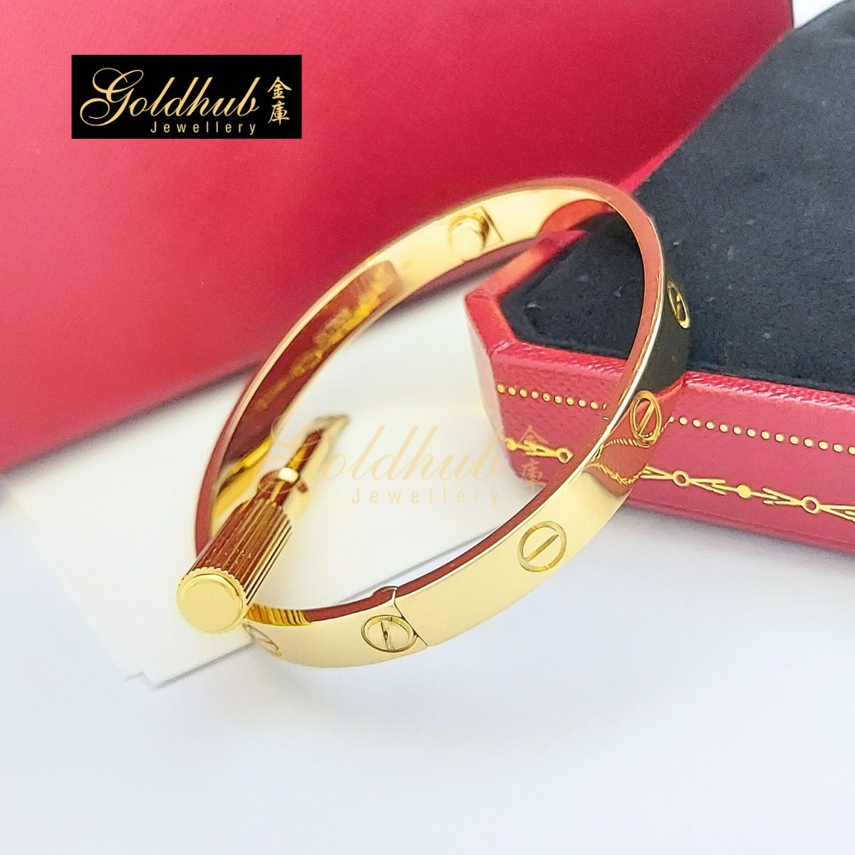 Cartier Love Bracelet (Classic Model) in Yellow Gold, Size 17