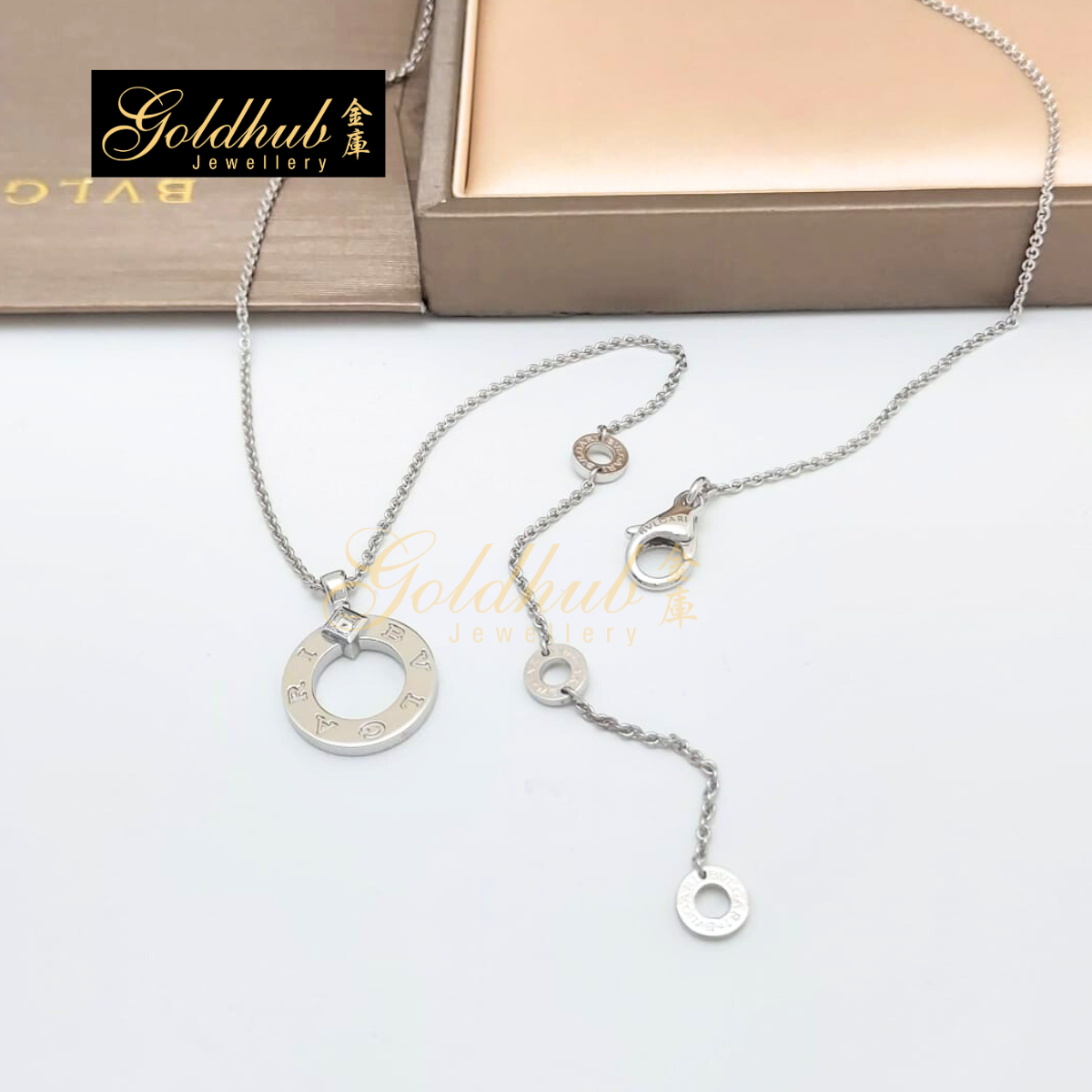 Bvlgari Bvlgari Necklace, 1 Diamond in White Gold