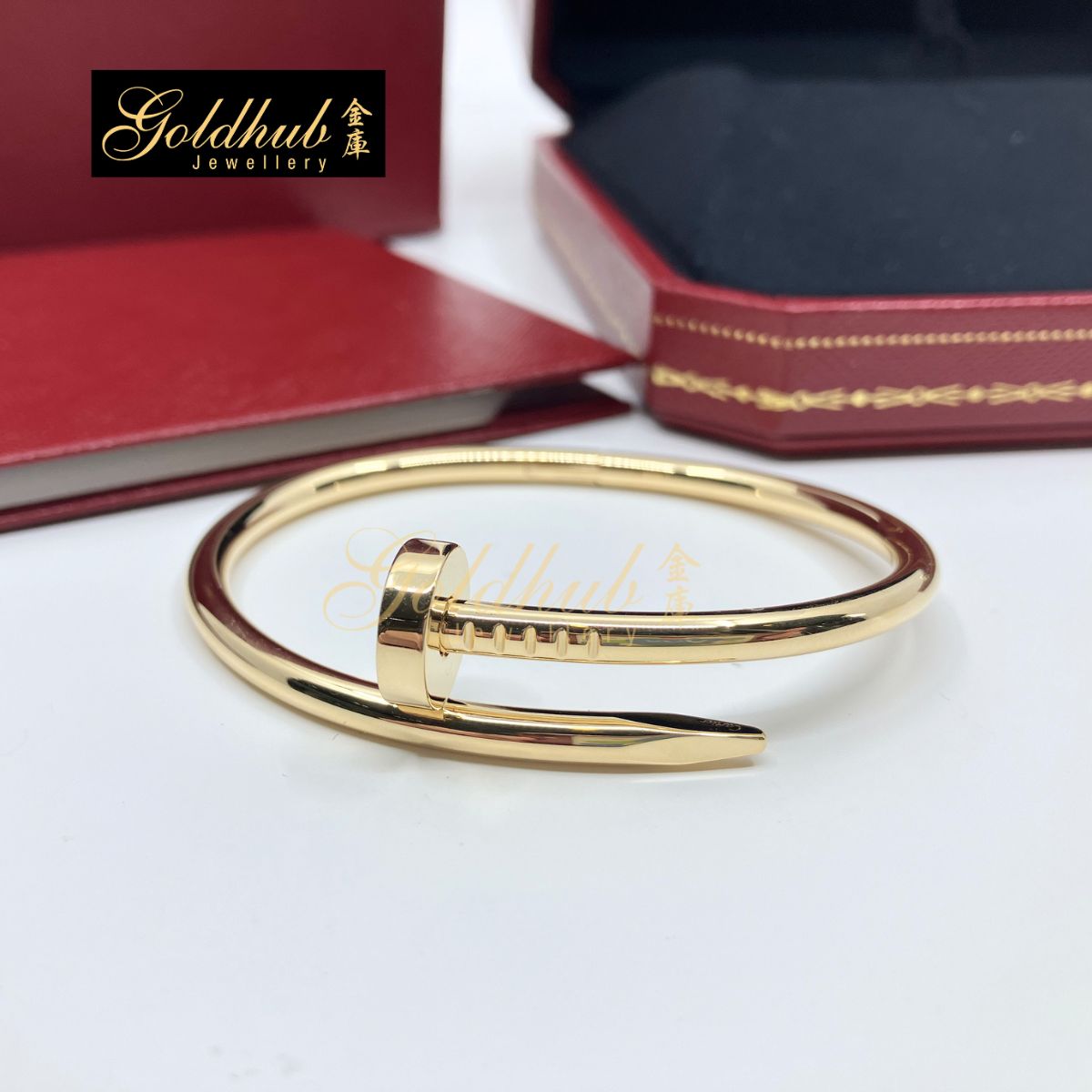 Cartier Juste Un Clou Bracelet, Classic Model in Yellow Gold, Size 15