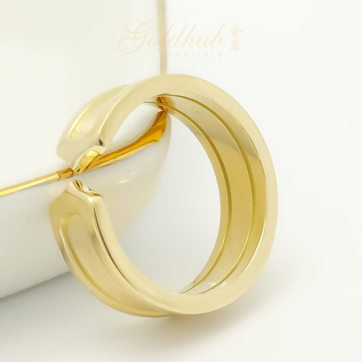 Cartier 2C Ring in Yellow Gold